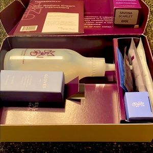 Madison Reed Savonarola Scarlet permanent dye